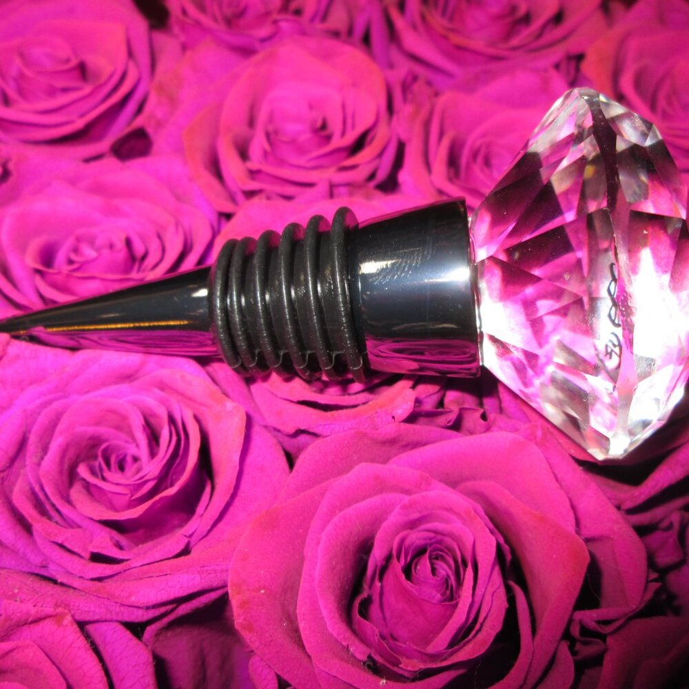 Love by Vera Wang Limited edition Bottle stopper wedding gift Collectors NIB